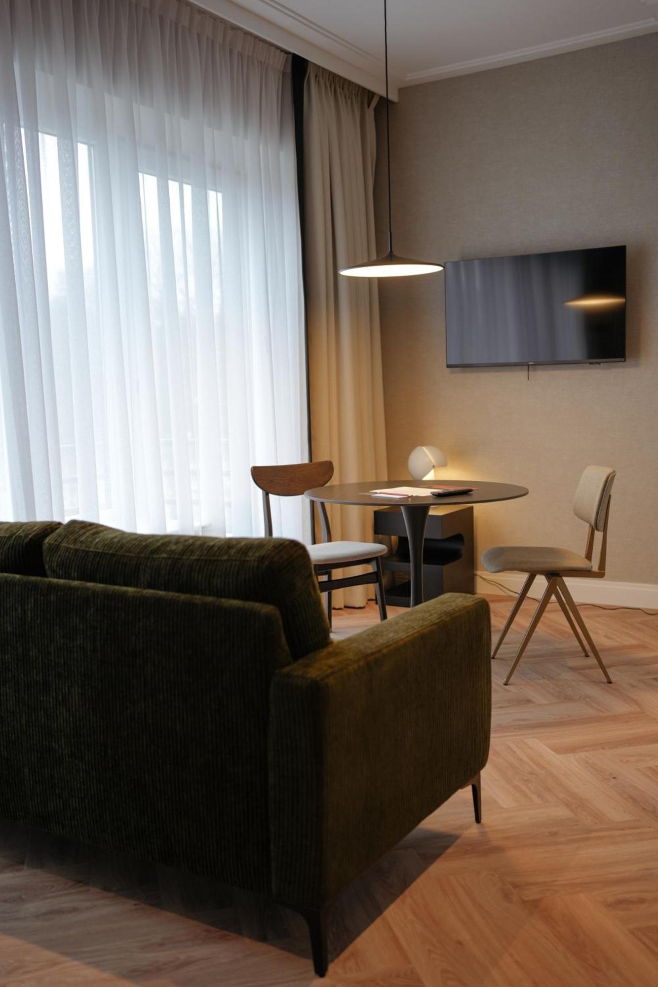 By Friso Den Haag - Scheveningen Hotel Exterior photo